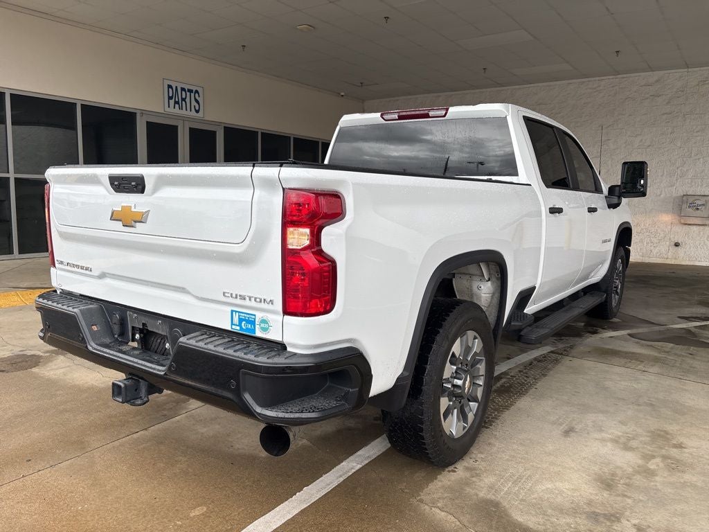 2024 Chevrolet Silverado 2500HD Custom