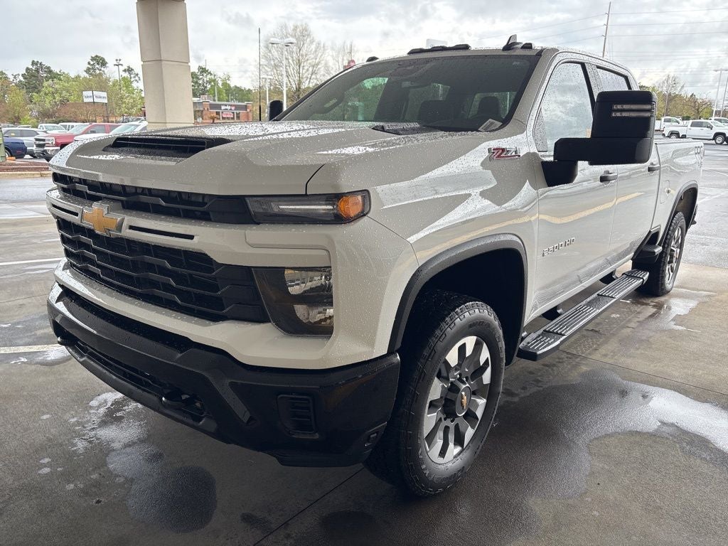2024 Chevrolet Silverado 2500HD Custom