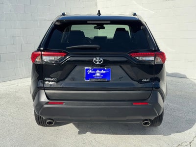 2024 Toyota RAV4 XLE