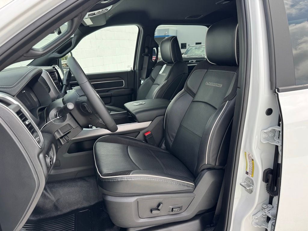 2026 RAM 4500HD LARAMIE