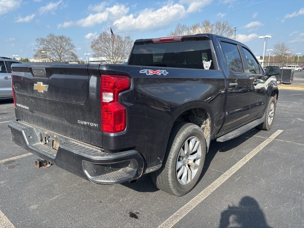 2023 Chevrolet Silverado 1500 Custom