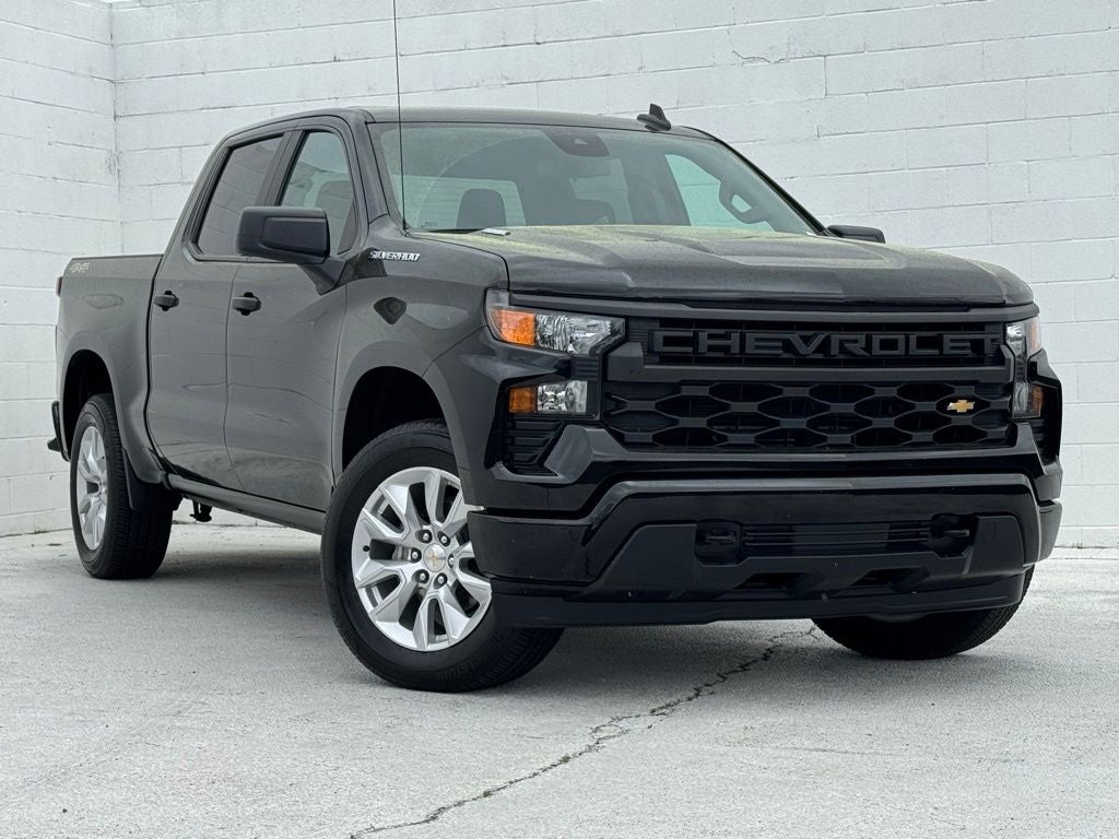 2024 Chevrolet Silverado 1500 Custom