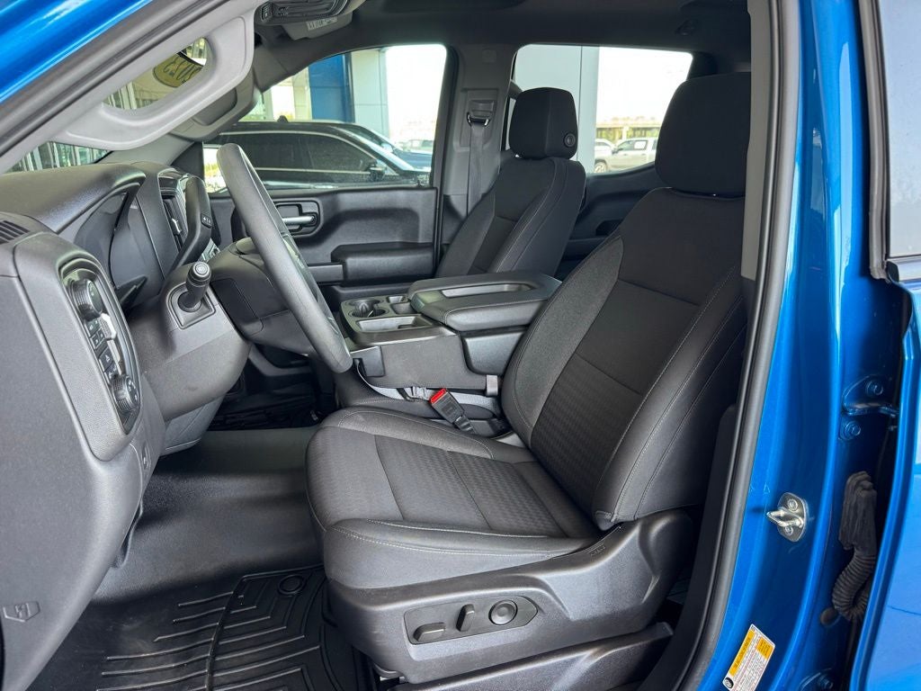 2023 Chevrolet Silverado 1500 Custom Trail Boss
