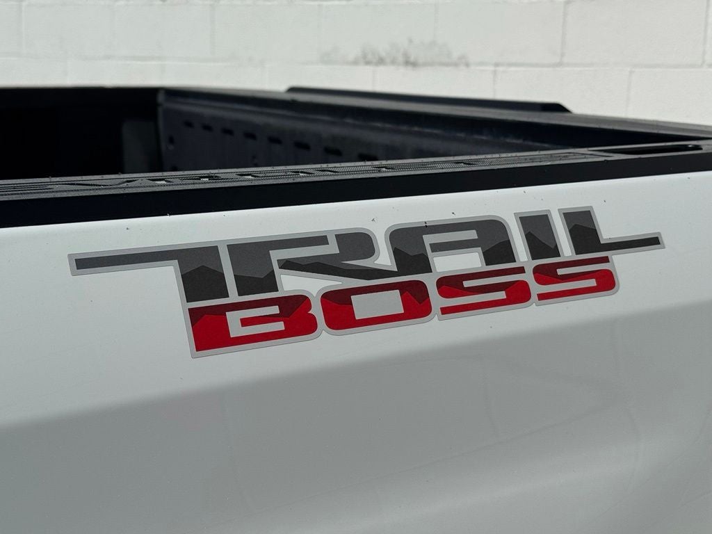 2025 Chevrolet Silverado 1500 LT Trail Boss