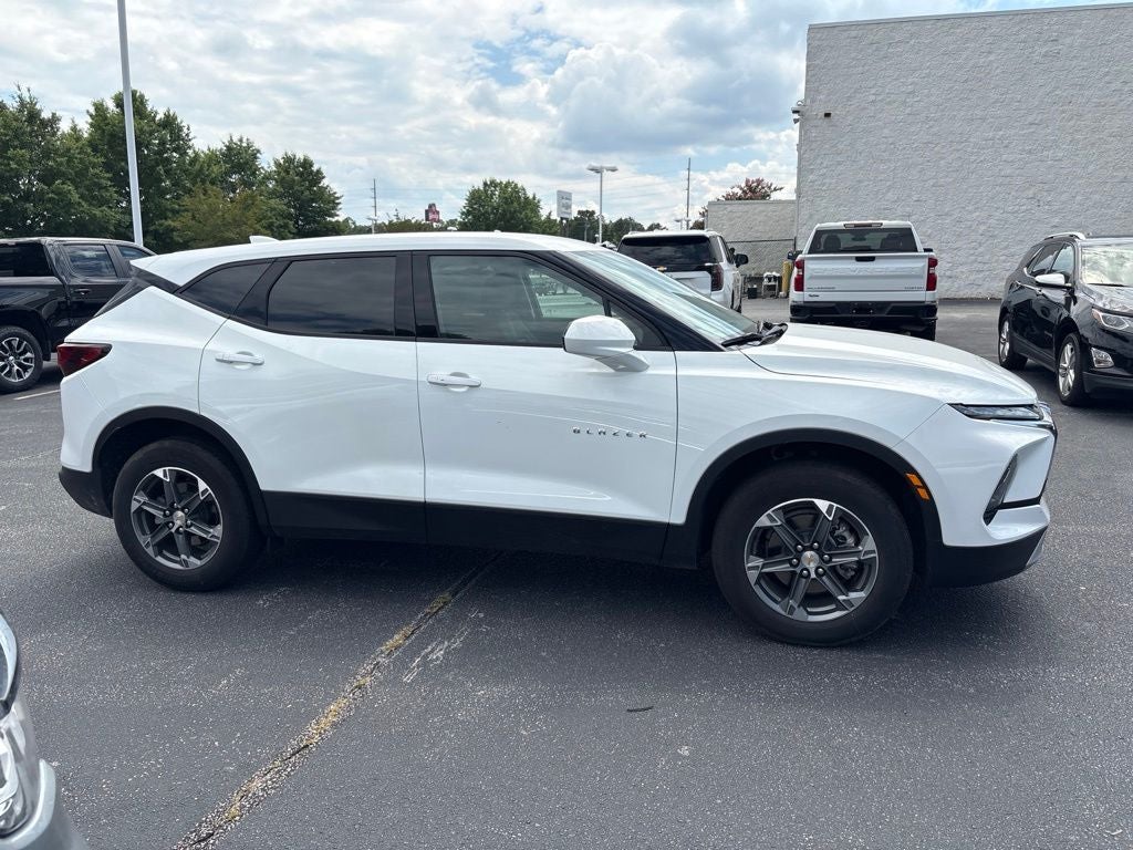 2025 Chevrolet Blazer LT