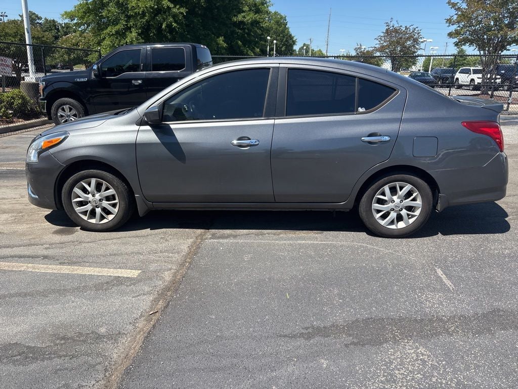 2019 Nissan Versa 1.6 SV