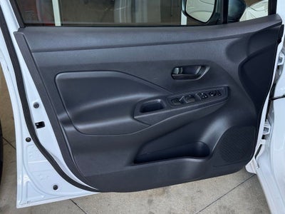 2024 Nissan Versa 1.6 S