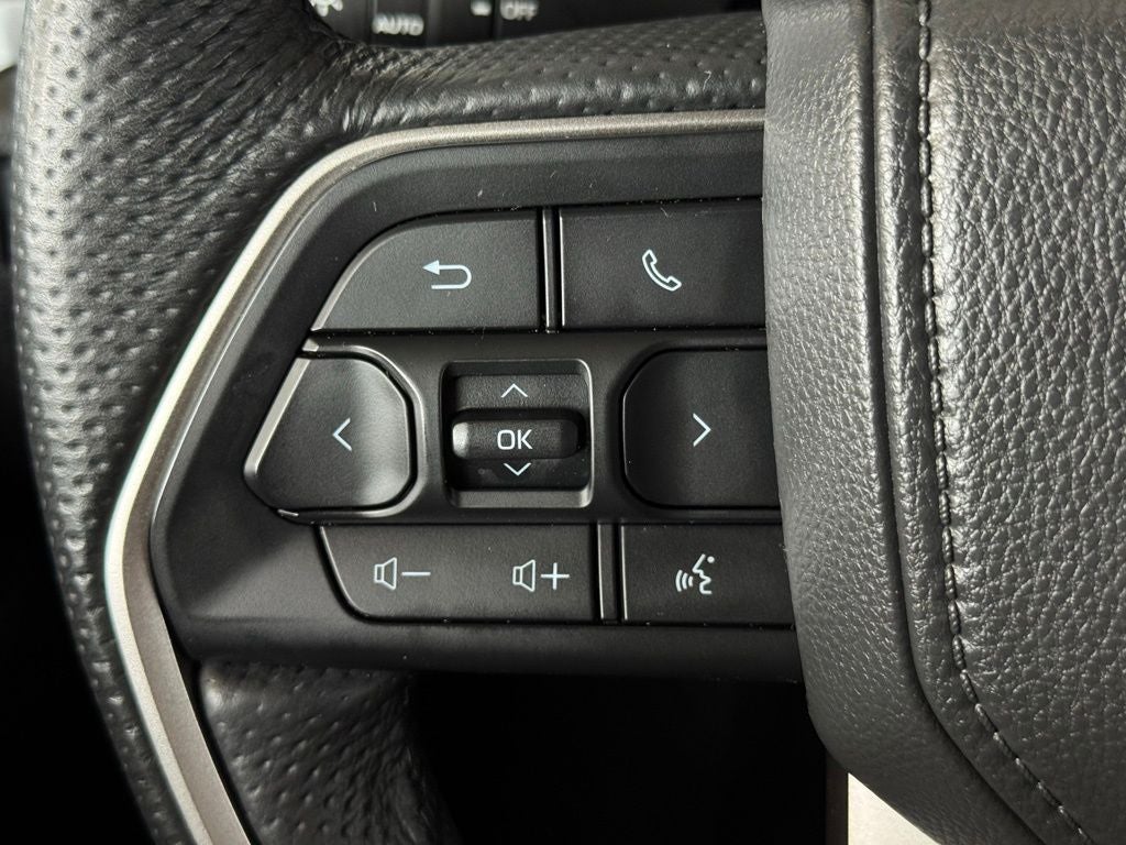 2025 Toyota Tacoma Hybrid TRD Sport
