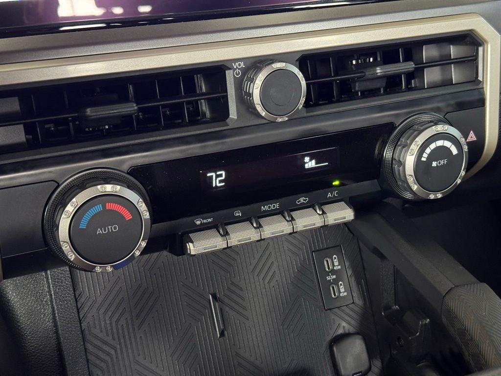 2025 Toyota Tacoma Hybrid TRD Sport