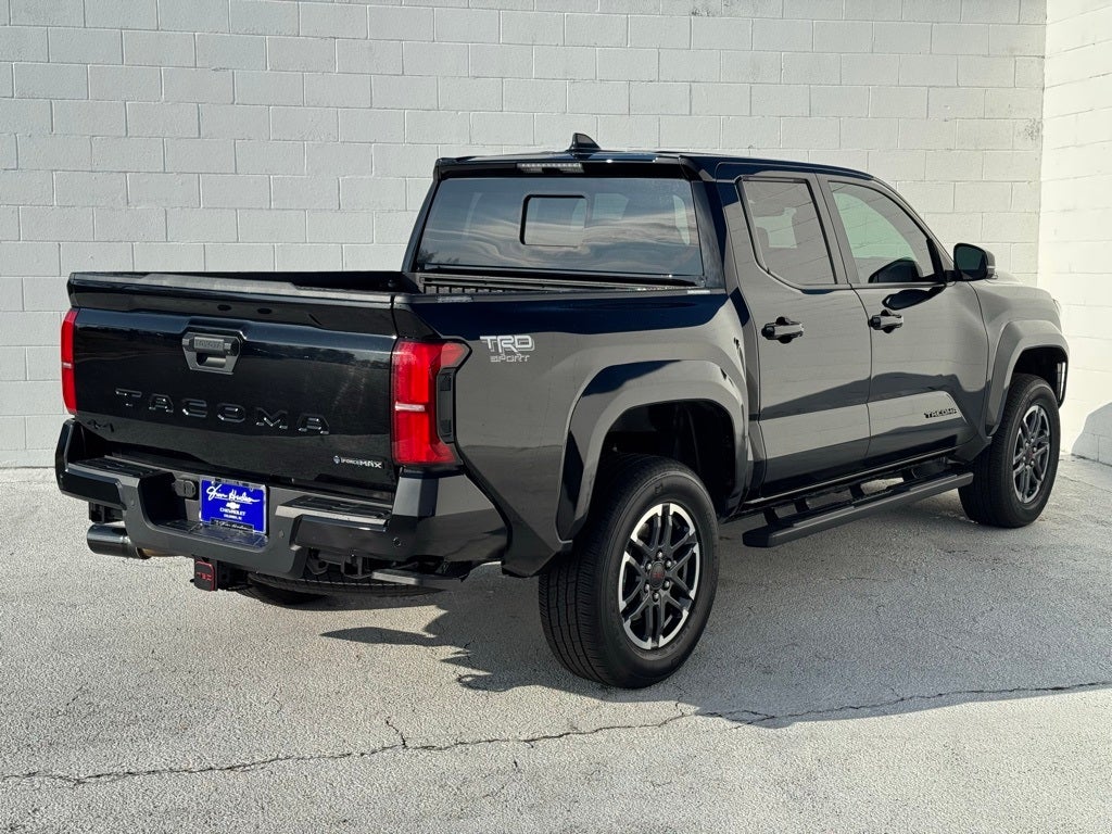 2024 Toyota Tacoma Hybrid TRD Sport