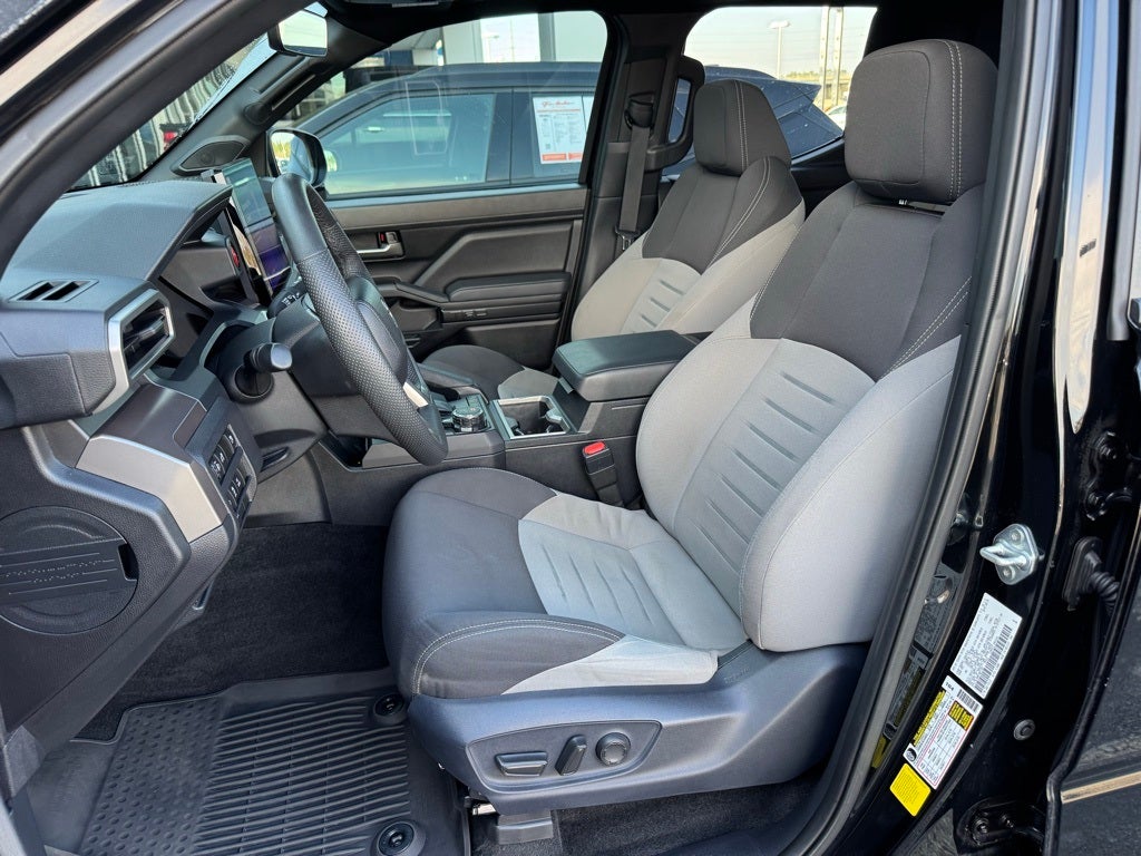 2024 Toyota Tacoma Hybrid TRD Sport