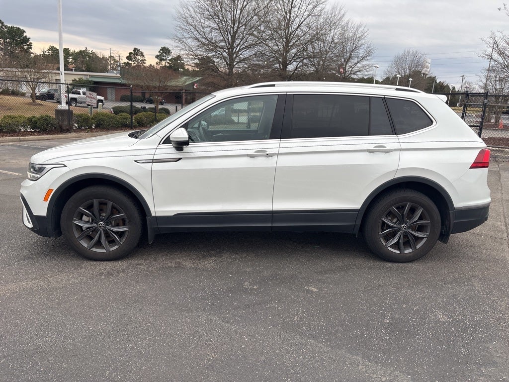 2023 Volkswagen Tiguan 2.0T SE