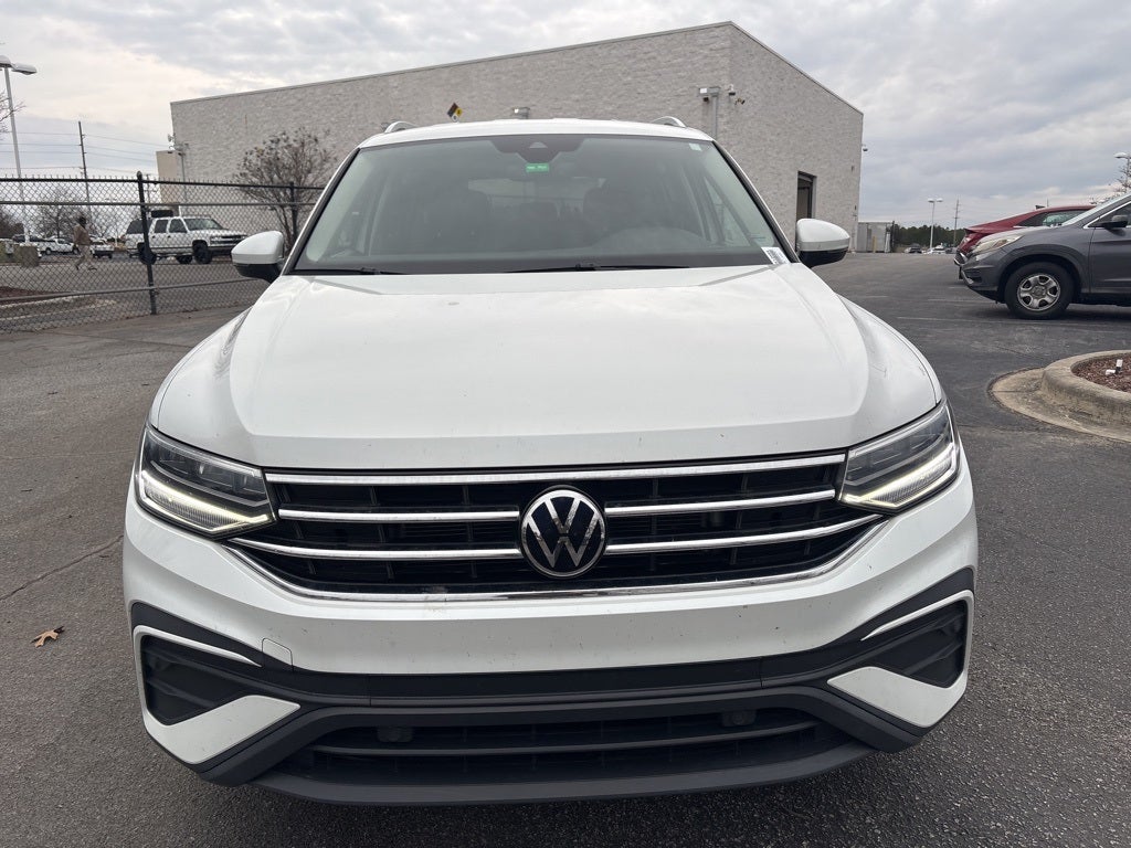2023 Volkswagen Tiguan 2.0T SE
