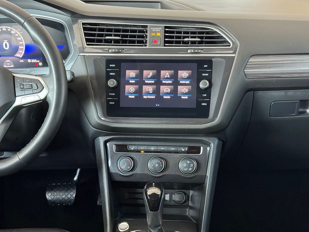 2024 Volkswagen Tiguan 2.0T Wolfsburg Edition