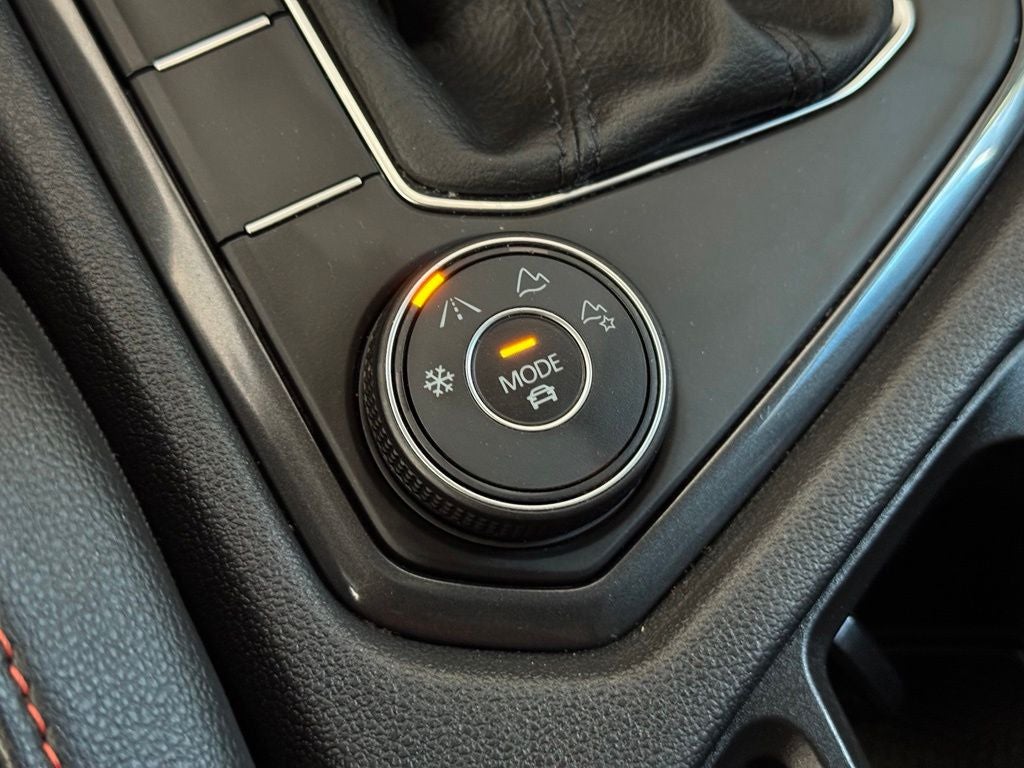2024 Volkswagen Tiguan 2.0T Wolfsburg Edition