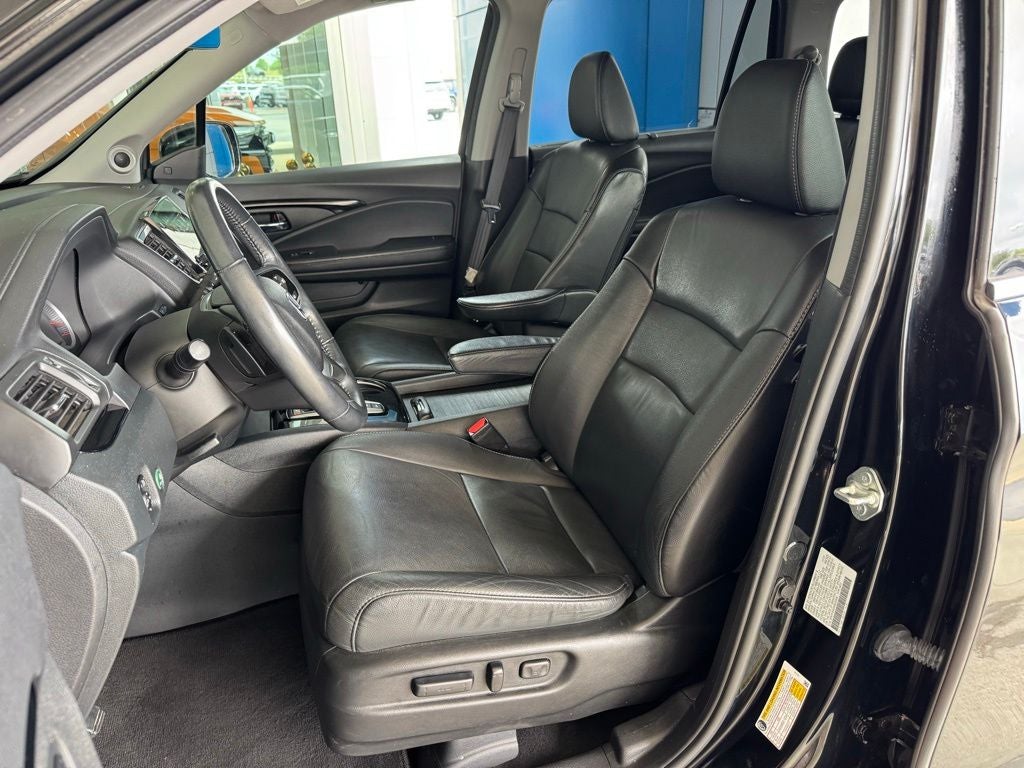 2022 Honda Pilot Touring 7 Passenger