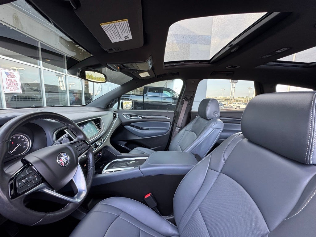 2023 Buick Enclave Essence