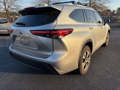 2023 Toyota Highlander Hybrid XLE