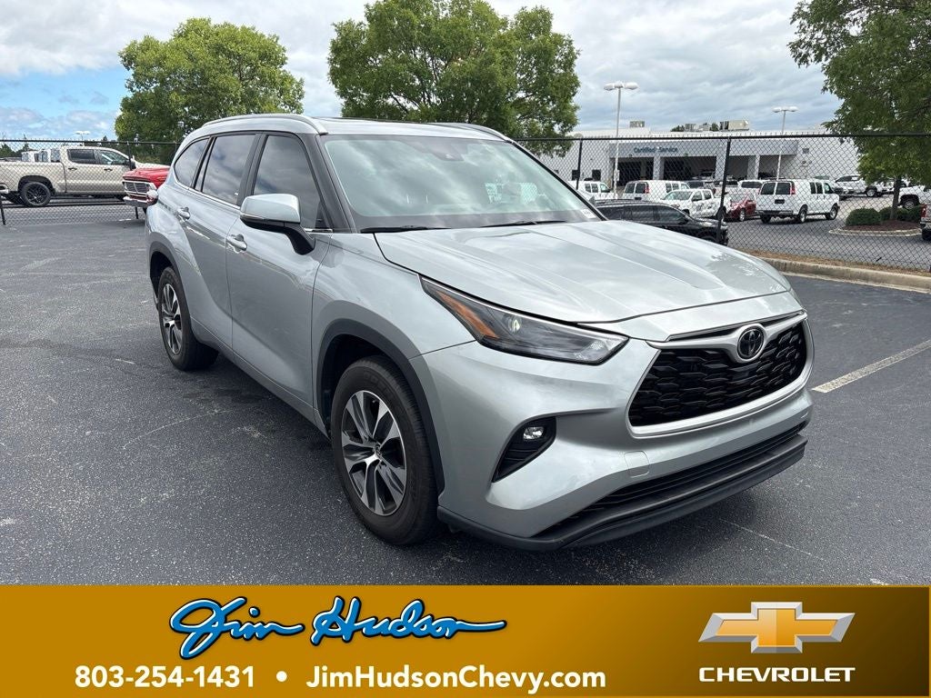 2024 Toyota Highlander XLE