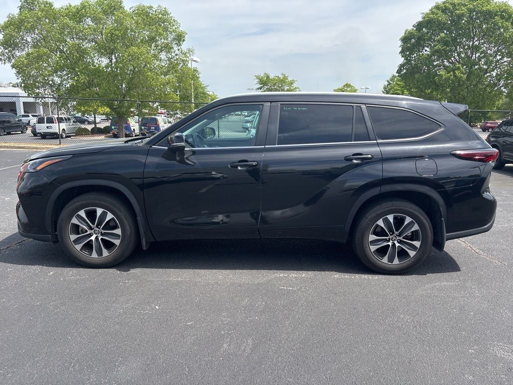 2024 Toyota Highlander XLE