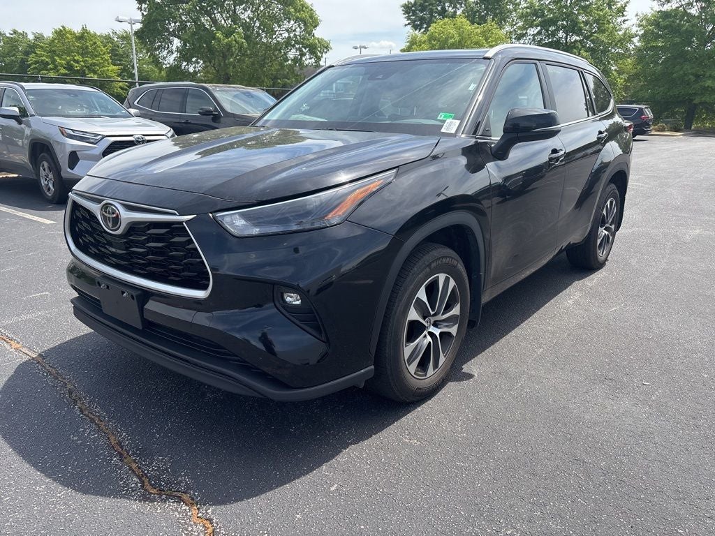 2024 Toyota Highlander XLE