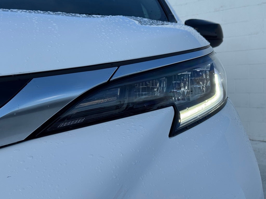 2023 Toyota Sienna XSE 7 Passenger