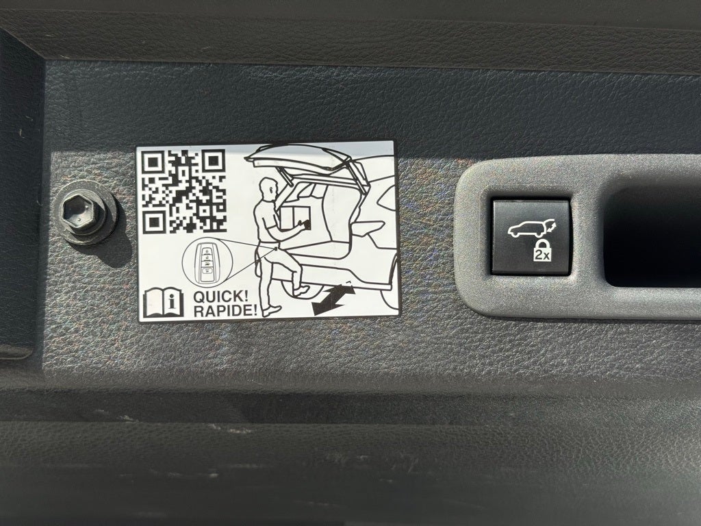 2023 Toyota Sienna XSE 7 Passenger