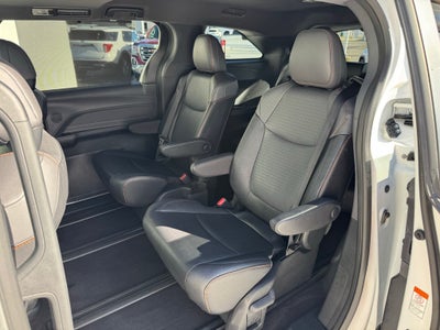 2023 Toyota Sienna XSE 7 Passenger