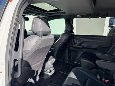 2023 Toyota Sienna XSE 7 Passenger