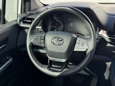 2023 Toyota Sienna XSE 7 Passenger