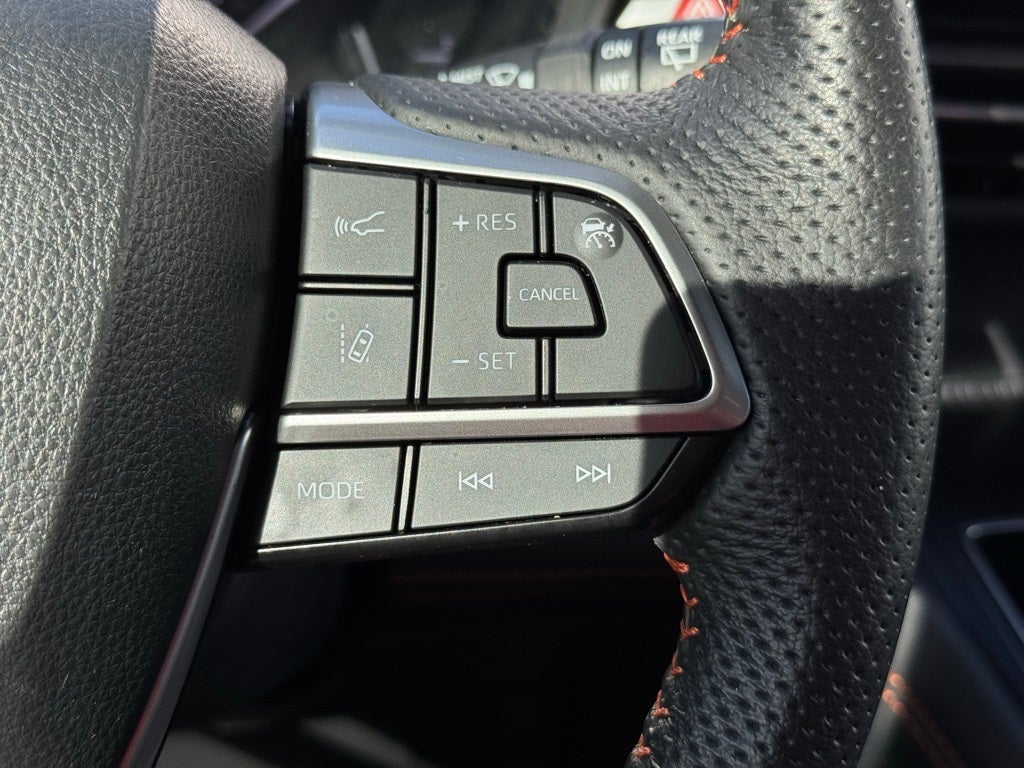 2023 Toyota Sienna XSE 7 Passenger