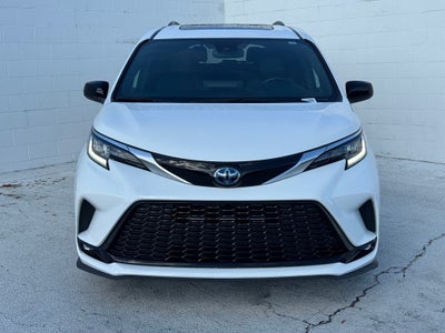 2023 Toyota Sienna XSE 7 Passenger