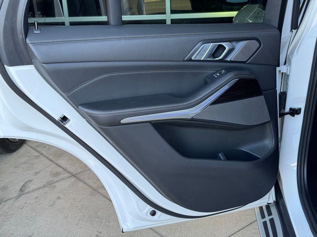2025 BMW X5 xDrive50e