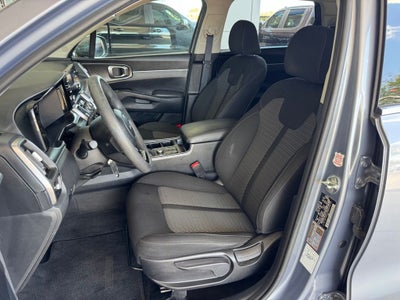 2022 Kia Sorento LX