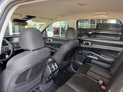 2022 Kia Sorento LX