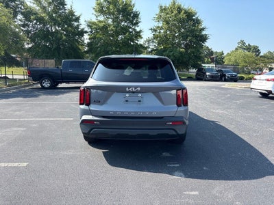 2022 Kia Sorento LX