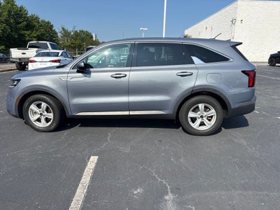 2022 Kia Sorento LX
