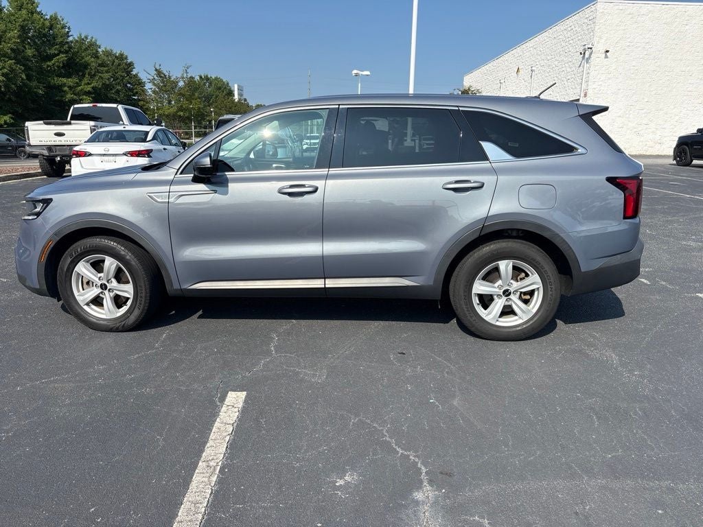 2022 Kia Sorento LX