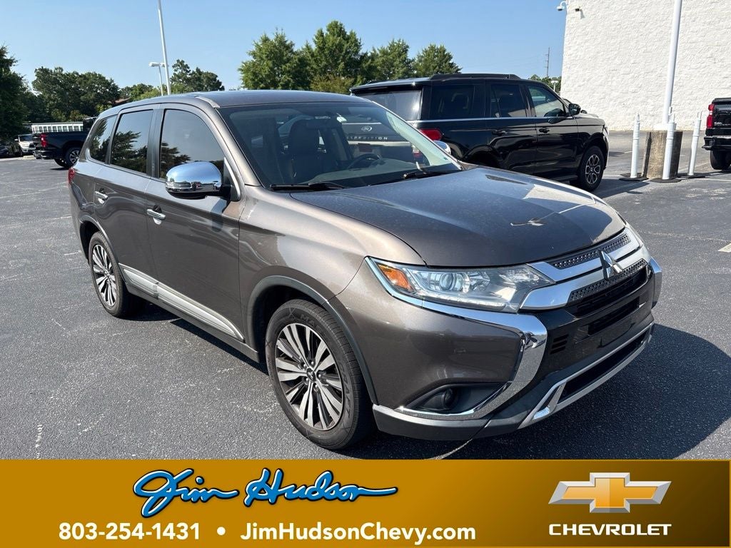 2019 Mitsubishi Outlander SE