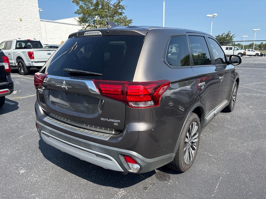 2019 Mitsubishi Outlander SE