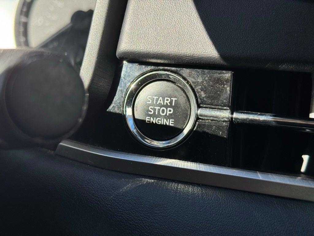 2024 Mitsubishi Outlander ES