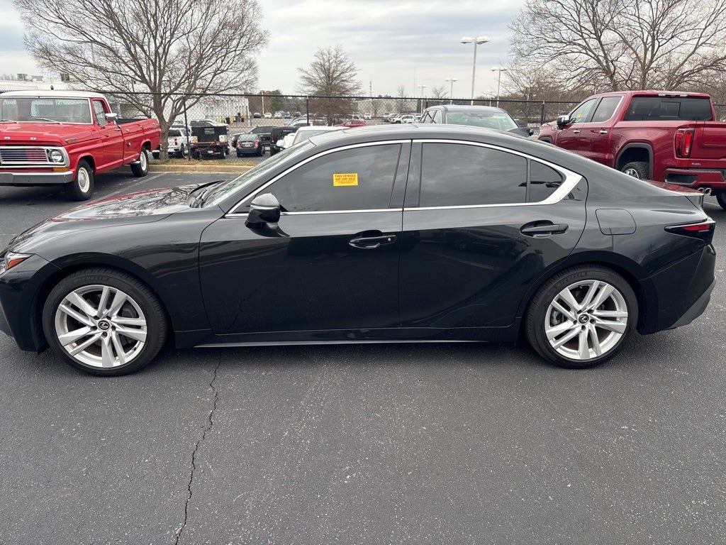 2024 Lexus IS 300