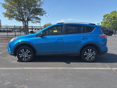 2017 Toyota RAV4 LE