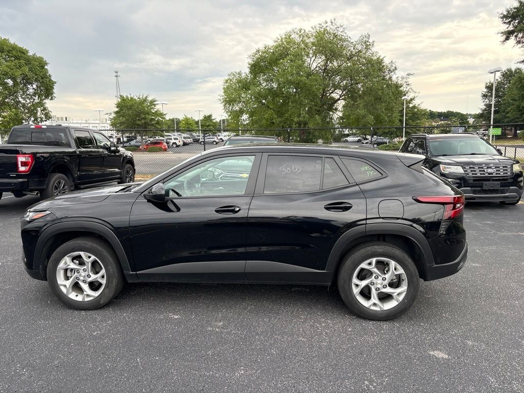2024 Chevrolet Trax LS