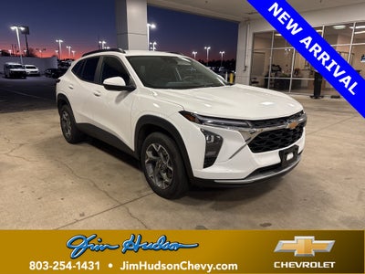 2025 Chevrolet Trax LT