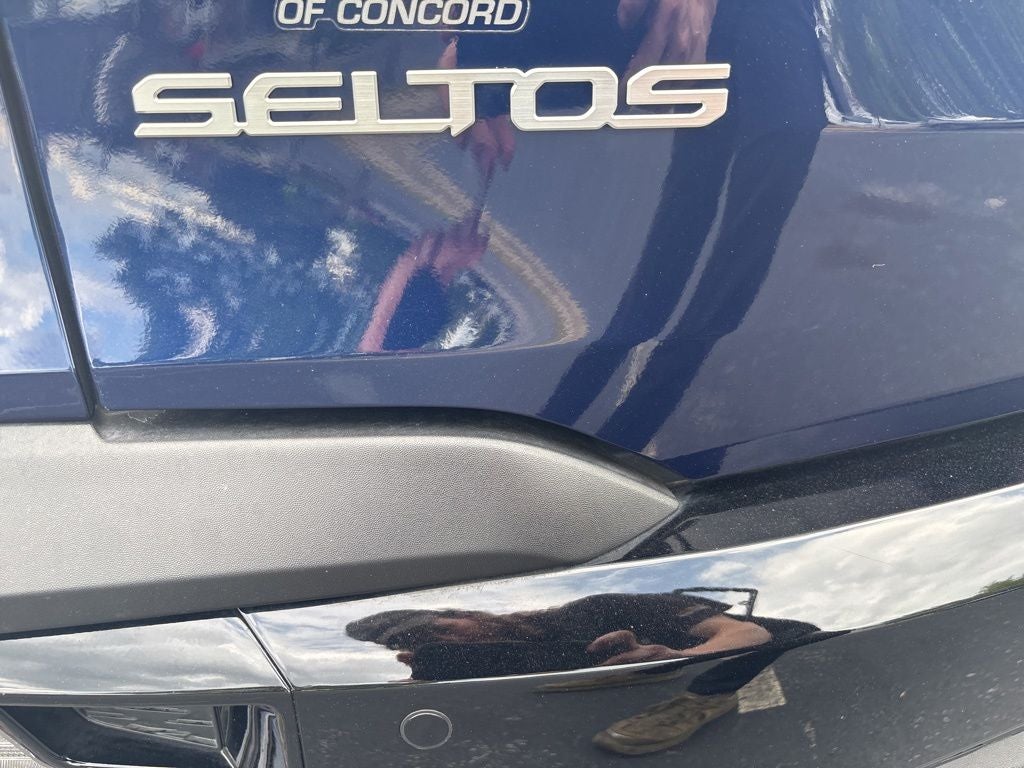 2025 Kia Seltos EX