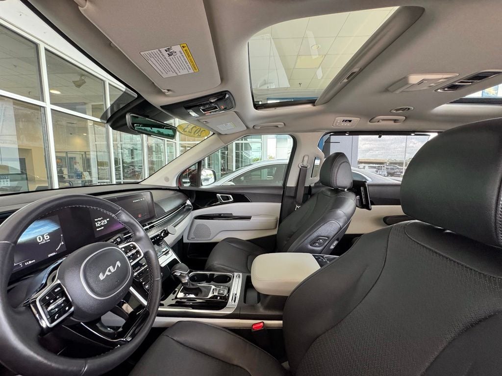 2023 Kia Carnival SX Prestige