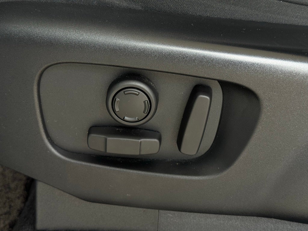 2023 Land Rover Discovery S R-Dynamic