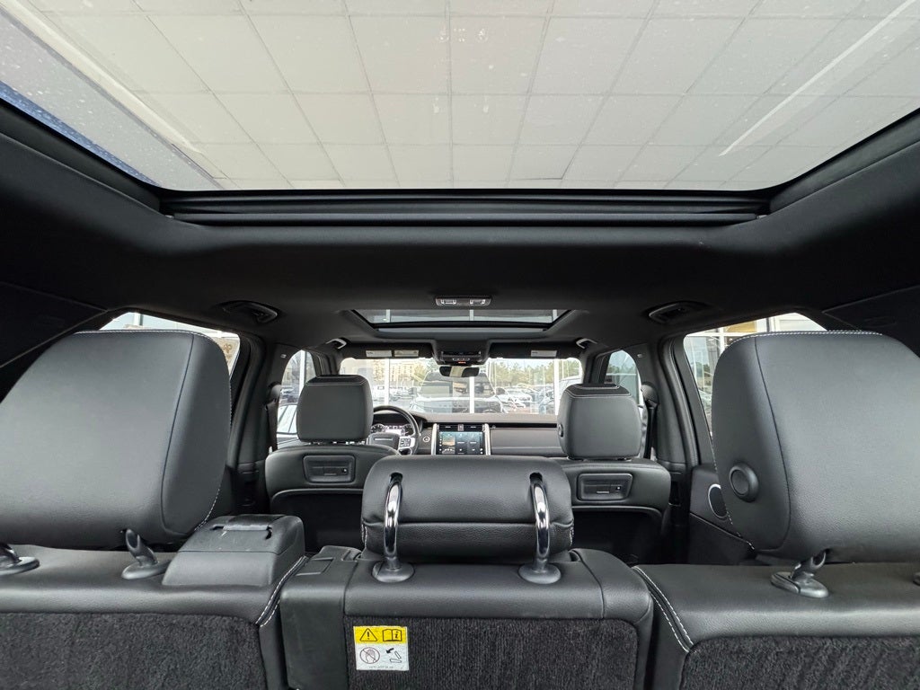 2023 Land Rover Discovery S R-Dynamic