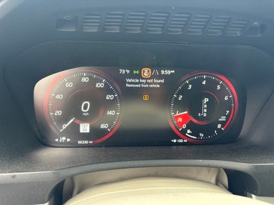 2018 Volvo XC90 T6 Momentum